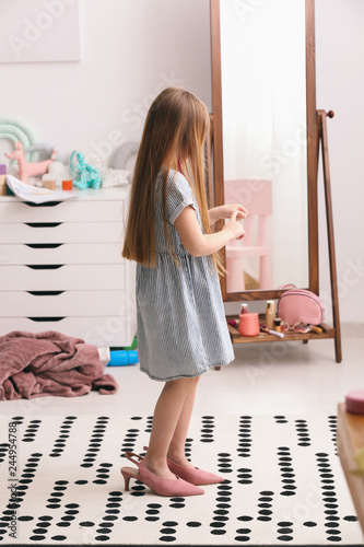 Cute little fashionista at ...