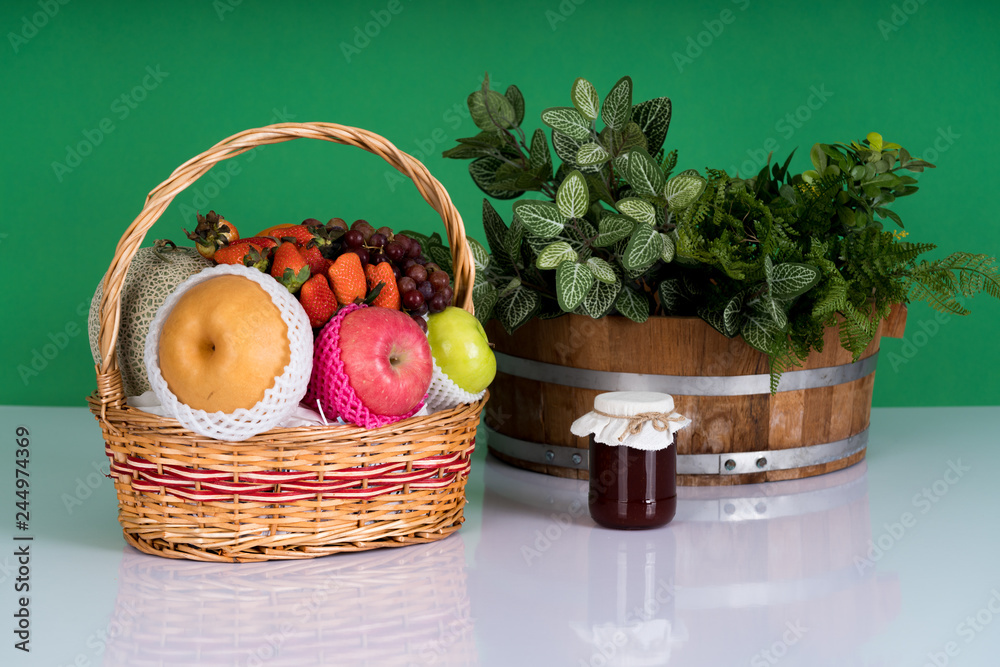 Fruit Fruit