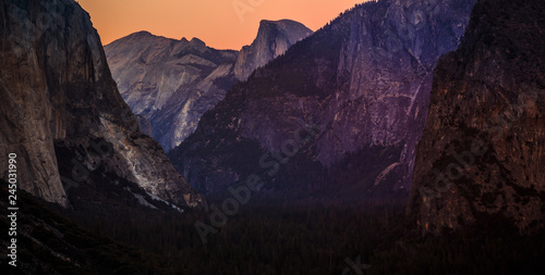 Twilight on Yosemite Valley, Yosemite National Park, California  © Stephen
