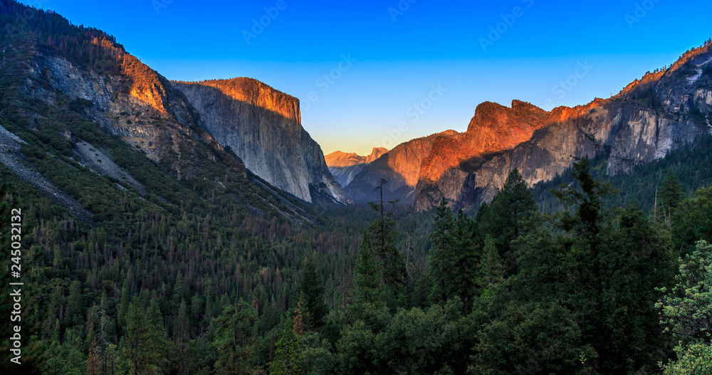Twilight on Yosemite Valley, Yosemite National Park, California 