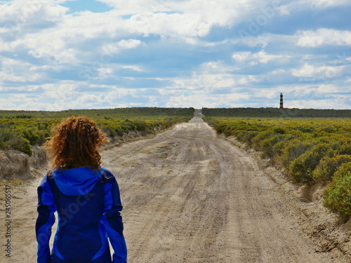 Obraz na płótnie Scenic gravel road in the steppe of Patagonia Argentina w salonie
