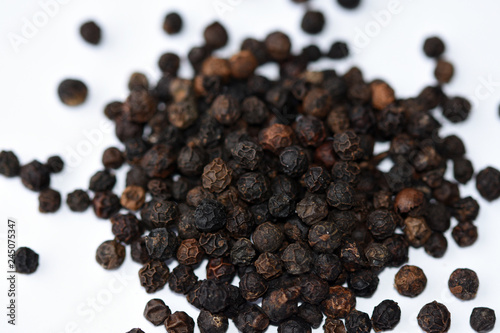 Black pepper condiment