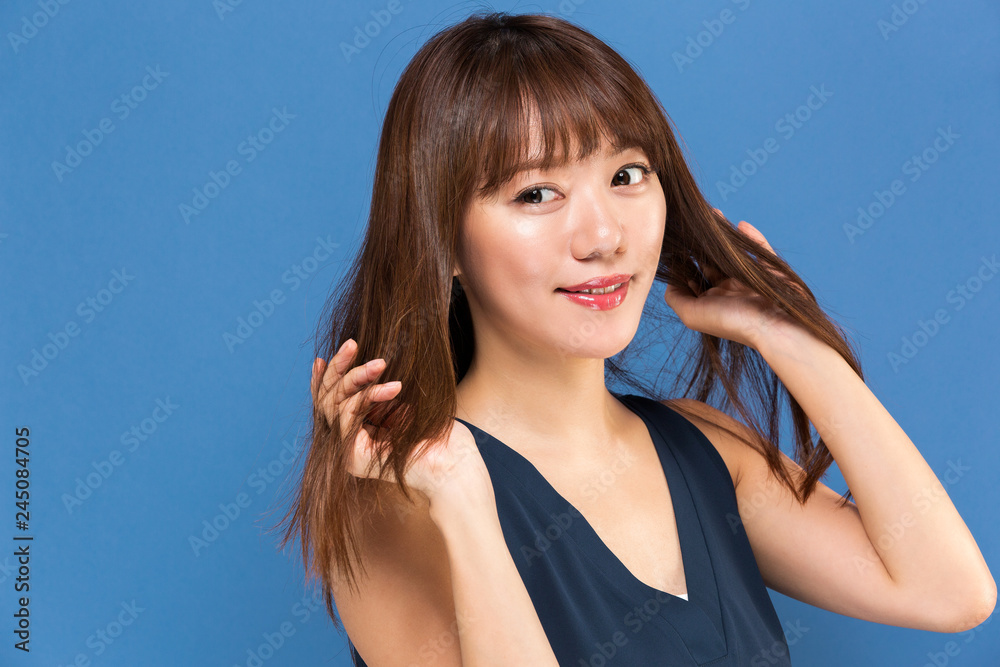 女性ポートレート
女性ポートレート