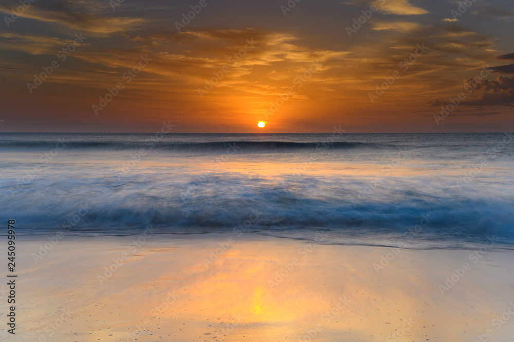 Fototapeta premium Sunrise Seascape