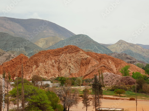 Obraz na płótnie Red rocks at Purmamarca, Argentina w salonie
