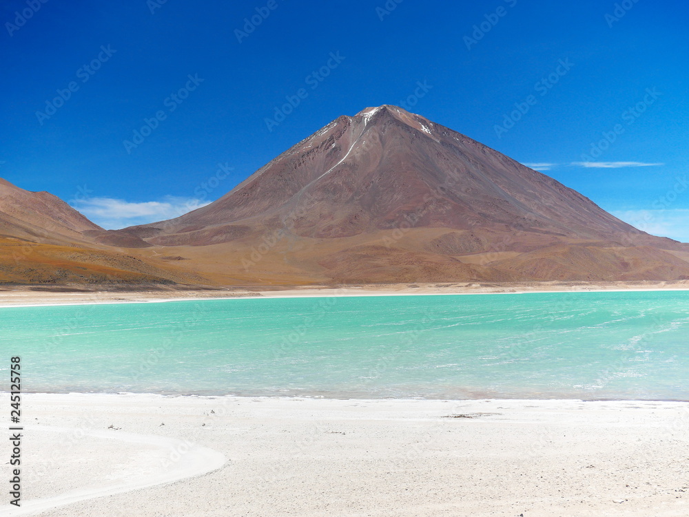 Laguna verde and Vulcan Licancabur