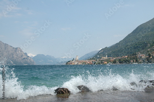 Stormy morning at lago di Garda