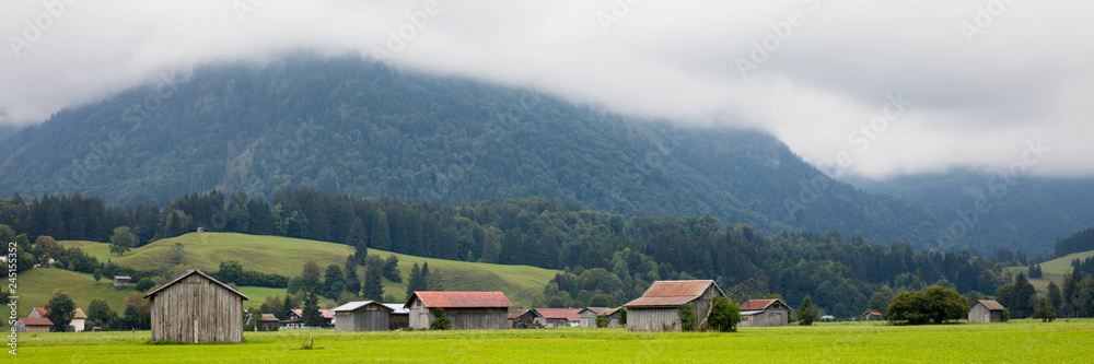 Landschaft bei Oberstdorf, Allgäu, Allgäuer Alpen, Bayern, Deutschland, Europa Landschaft bei Oberstdorf, Allgäu, Allgäuer Alpen, Bayern, Deutschland, Europa