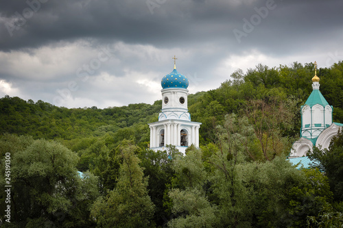 Покровская церковь. Святогорская Лавра