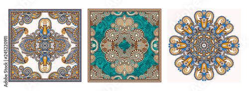 Traditional ornamental floral paisley bandanna set