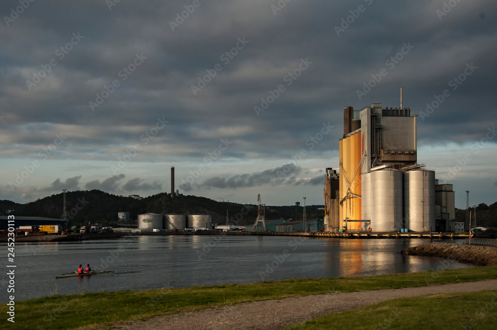 Obraz premium Panorama sunset water