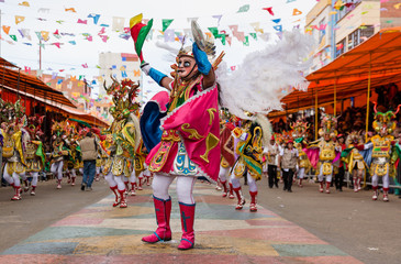 Keuken achterwand Carnaval Gemaskerde dansers tijdens Oruro carnaval  © Agata Kadar