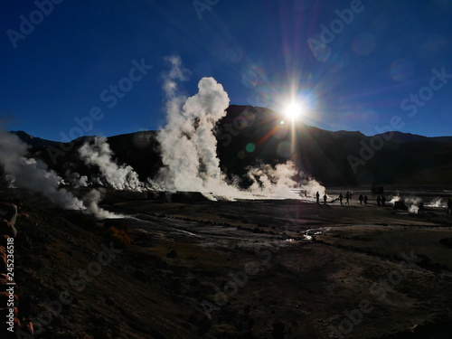 Obraz na płótnie Sunrise on th El Tatio Geysers geothermal field, Chile w salonie