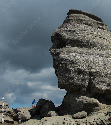 Varful Omu RO - Mountain  photo