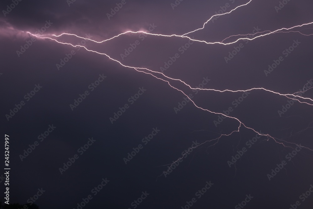 Lighting Bolt in the Sky Lighting Bolt in the Sky