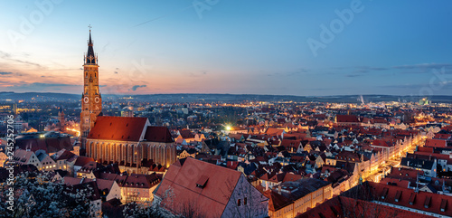 Fototapeta Landshut, Bavaria, Germany, St Martin's cathedral and the gothic Old town on sun