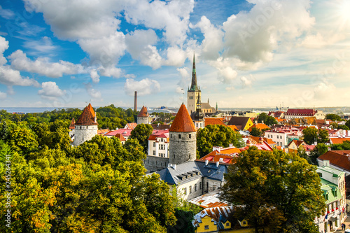 Fototapeta Naklejka Na Ścianę i Meble -  Afternoon view overlooking the medieval walled city of Tallinn Estonia on an early autumn day in the Baltics region of Northern Europe.