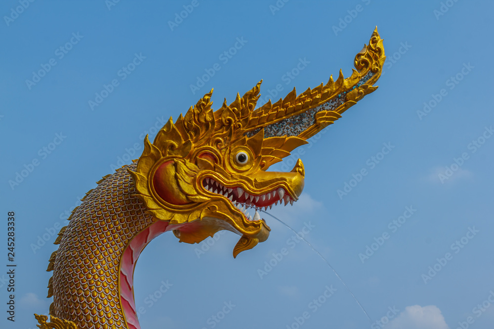 Fototapeta premium Statue king of nagas