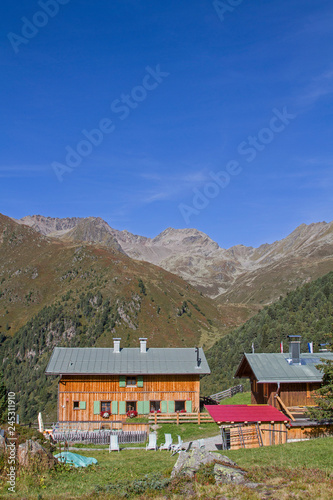Schweinfurter Hütte in den Stubaier Alpen