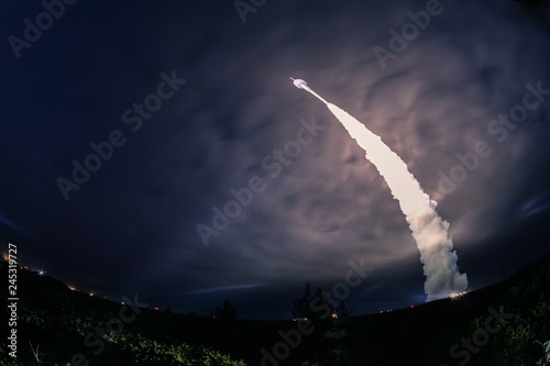 Fotografija Missile launch at night