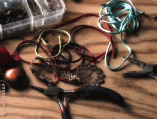 Wallpaper Mural tools and accessories for craftsmanship Torontodigital.ca