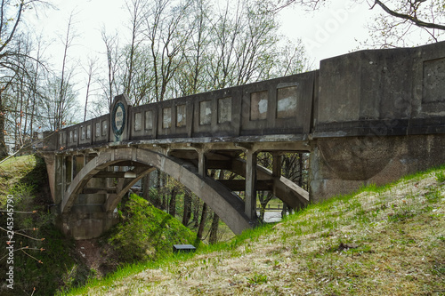 Obraz na płótnie Historical Devil's bridge in Tartu Toome Hill, Estonia w salonie