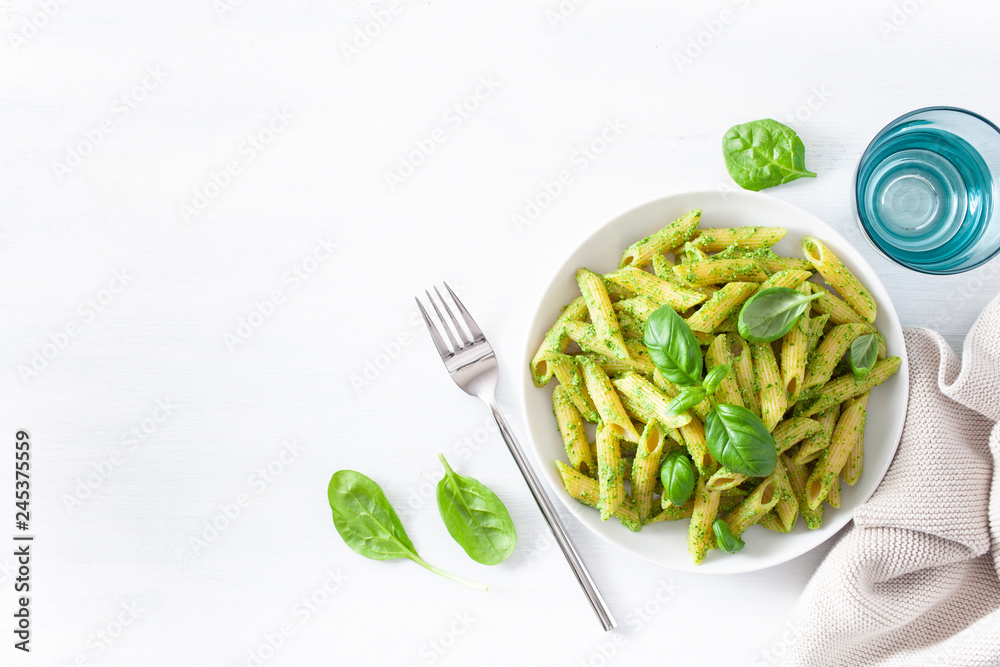 penne pasta with spinach basil pesto sauce