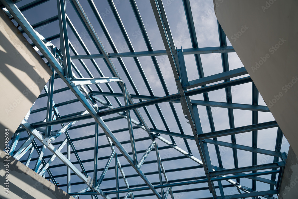 Structure of steel roof frame for building construction. Structure of steel roof frame for building construction.