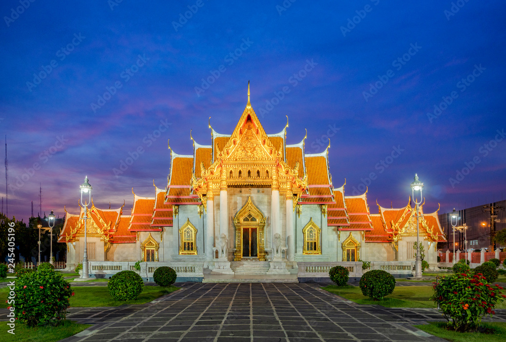 The Bangkok Marble Temple, Wat Benchamabophit Dusit wanaram. Bangkok, Thailandia.