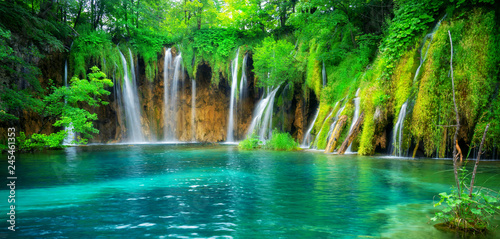 Fototapeta Exotic waterfall and lake landscape of Plitvice Lakes National Park, UNESCO natural world heritage and famous travel destination of Croatia