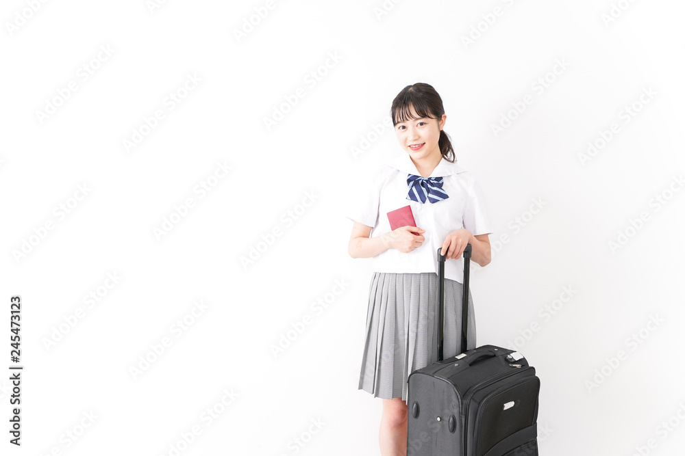 海外留学・修学旅行をする若い女子高校生 海外留学・修学旅行をする若い女子高校生