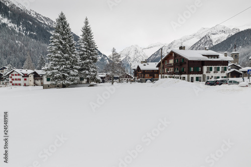 Ski resort in the Alps in winter, Macugnaga, northern Italy © AleMasche72