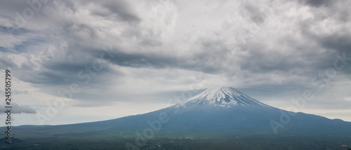 Panoramic view of Mount Fuji in Japan on a cloudy day © Pixly