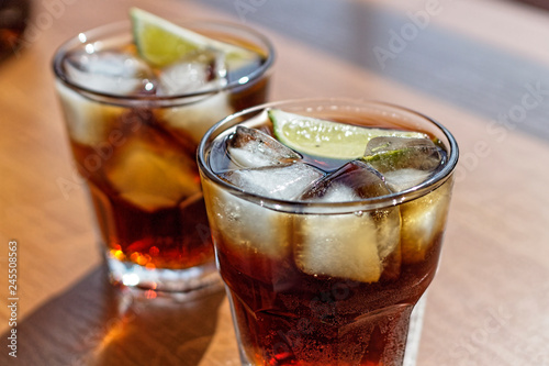 Rum, Cola, Cuba Libre, alcohol, ice, rum, glass, cocktail, refreshment, lime, cuba,