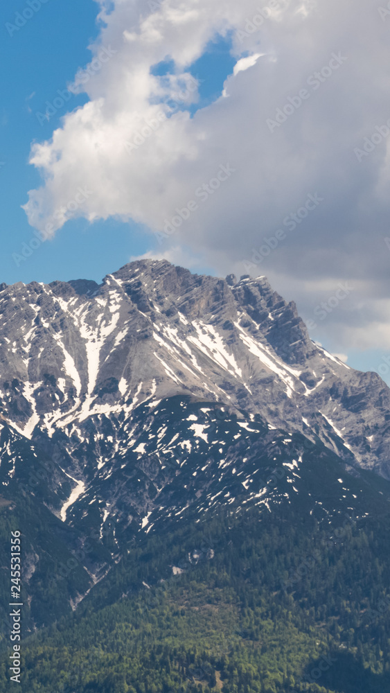 Smartphone HD wallpaper of alpine view near the Piller lake - Tyrol - Austria