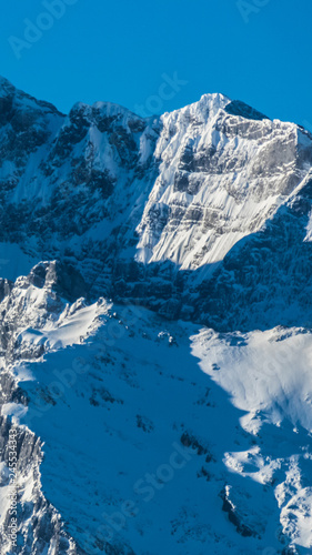 Smartphone HD wallpaper of beautiful alpine winter view at Berchtesgaden - Bavaria - Germany © Martin Erdniss