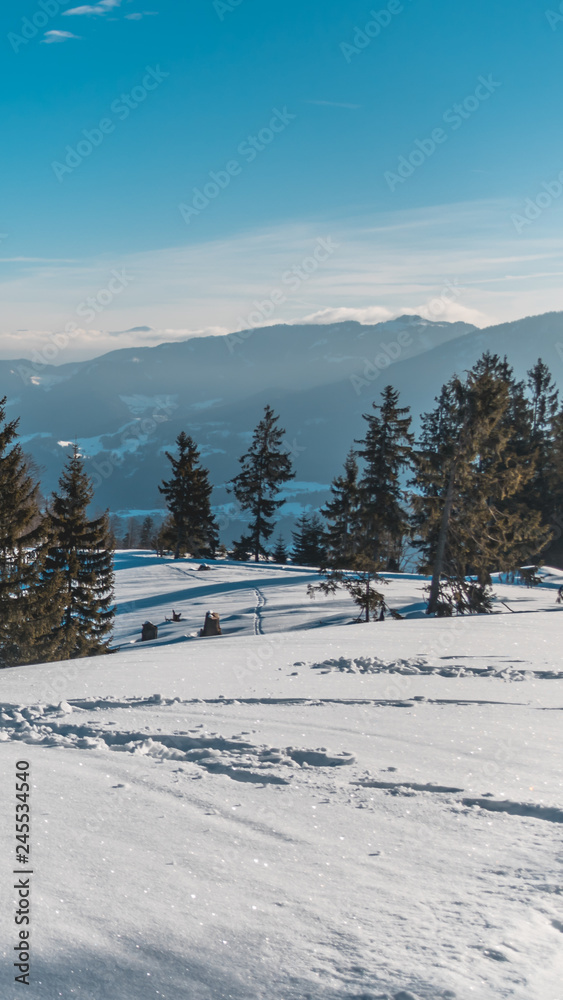 Smartphone HD wallpaper of beautiful alpine winter view at Berchtesgaden - Bavaria - Germany