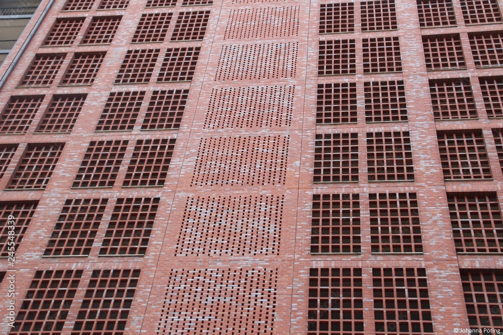 Fototapeta premium Backsteinfassade in Hamburger Speicherstadt