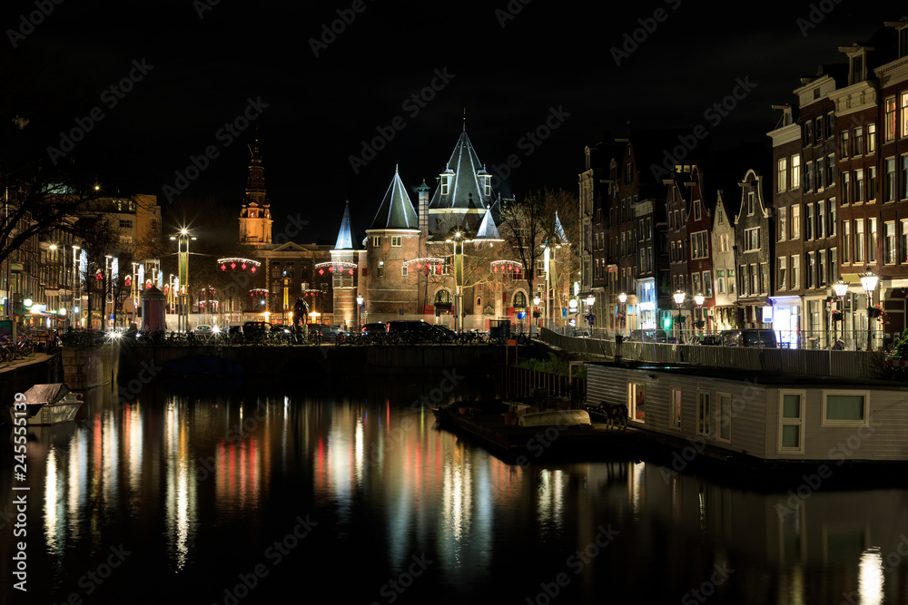 De Waag building in Amsterdam at night