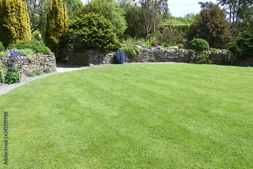 Fotografija A perfect English country garden