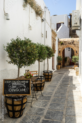 Fototapeta Naklejka Na Ścianę i Meble -  Restaurant - Lindos, Rhodos, Greece