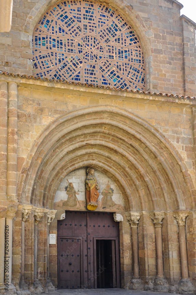Iglesia de Santiago en Sangüesa, Navarra, Ruta Jacobea, España