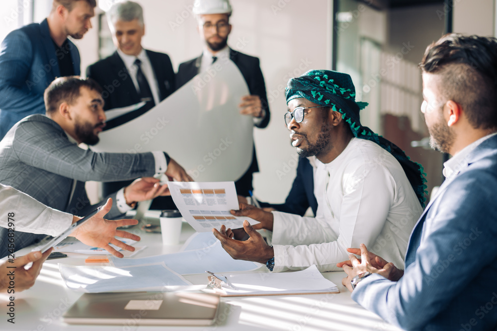 Fototapeta premium business meeting, collaboration, engineering, architecture construction teamwork and people concept