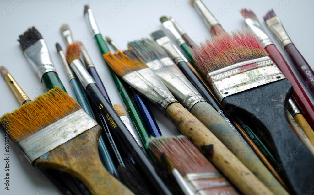 Obraz premium brushes on a white background