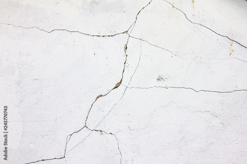 Fototapeta premium crack in the wall