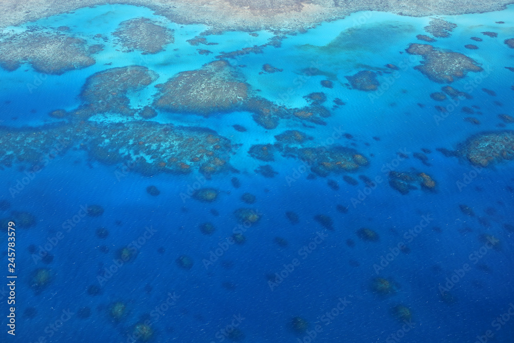 Fototapeta premium Aerial view of the Great Barrier Reef