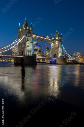 Europe  UK  England  London  Tower Bridge dusk