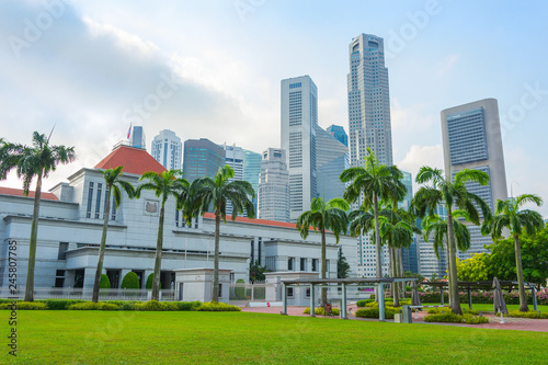 Singapore parliament and mo...