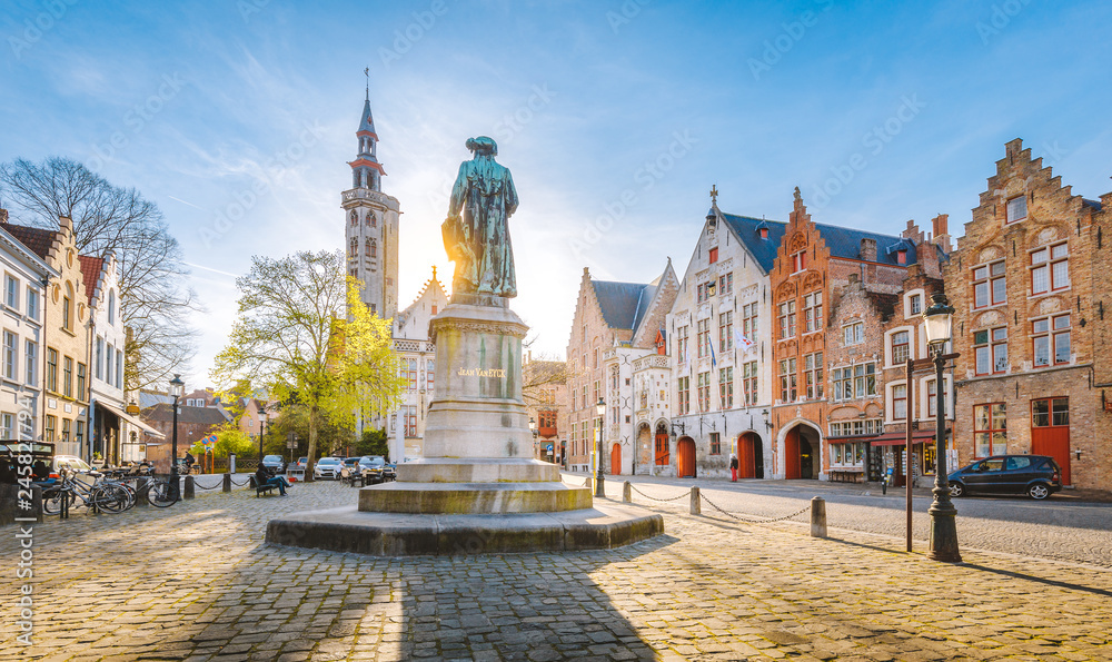 Jan van Eyck square at sunset, Brugge, Flanders region, Belgium Stock-Foto  | Adobe Stock
