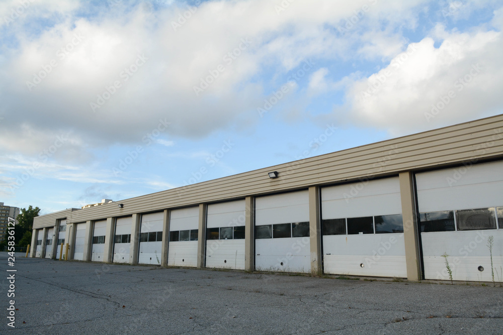 Garage Building Workshop Blue Sky Wide Angle Garage Building Workshop Blue Sky Wide Angle